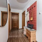 شقة Rohrmoser زيل أم زيلر