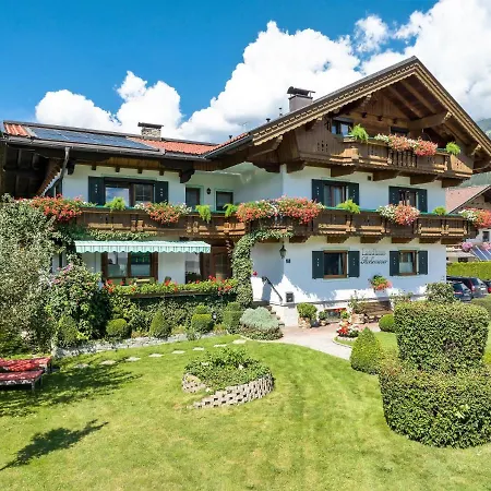 Rohrmoser Apartament